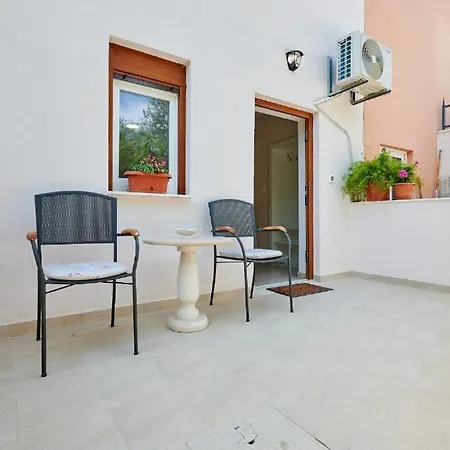 Joso And Diana Apartment